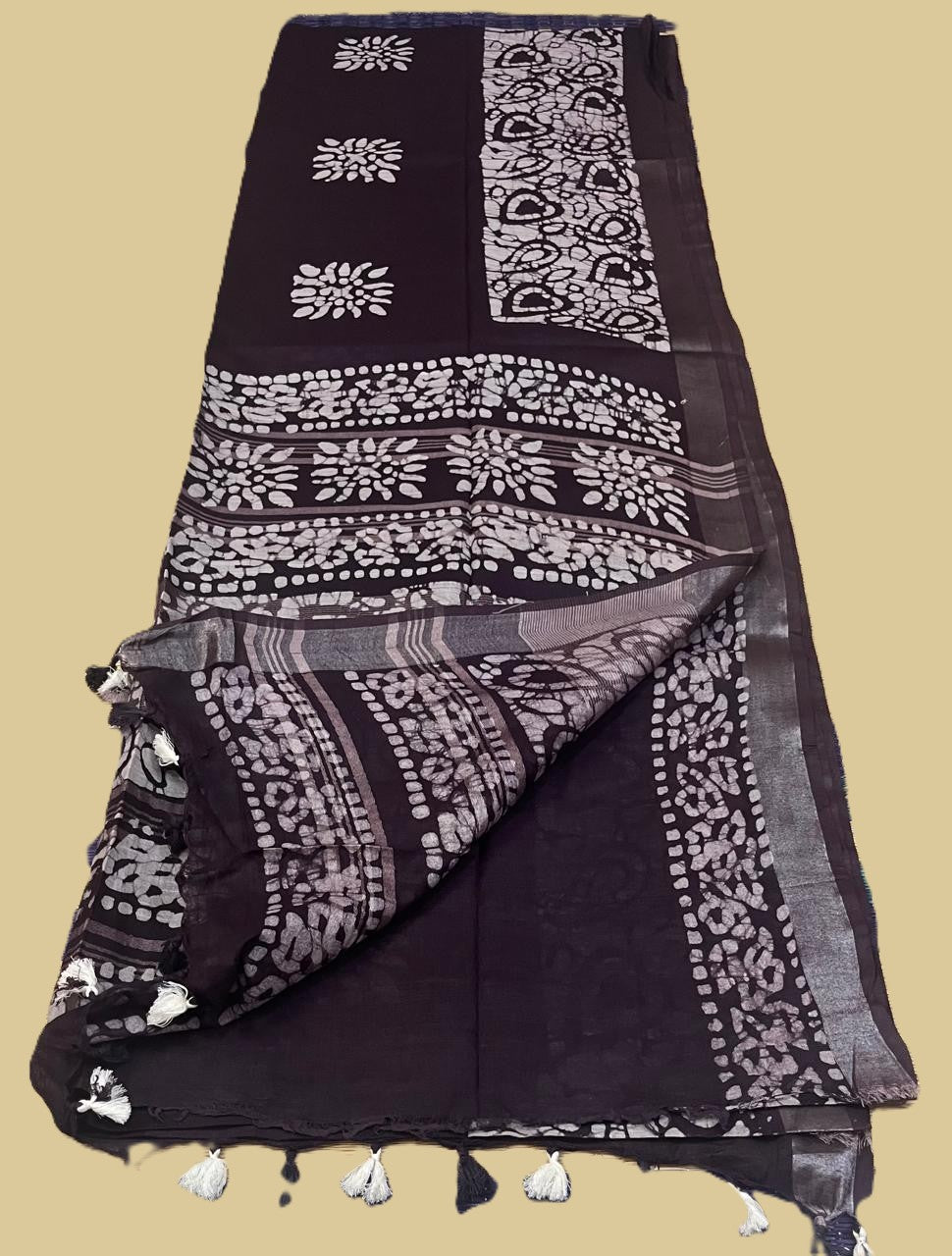 Linen saree